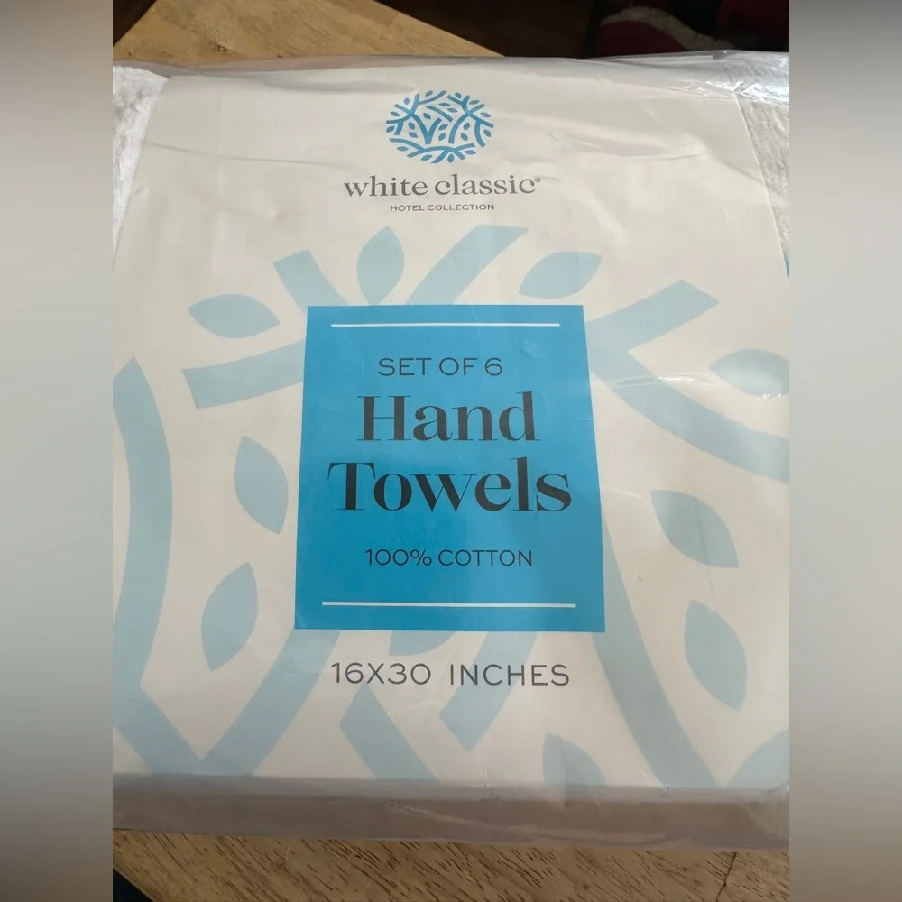 New Never Used Hotel Collection Hand Towels - Set of 6, White